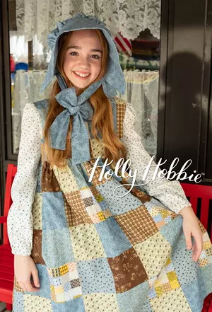 	Holly Hobbie	